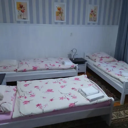 Goscinne Sobieszow Habitación en casa particular *