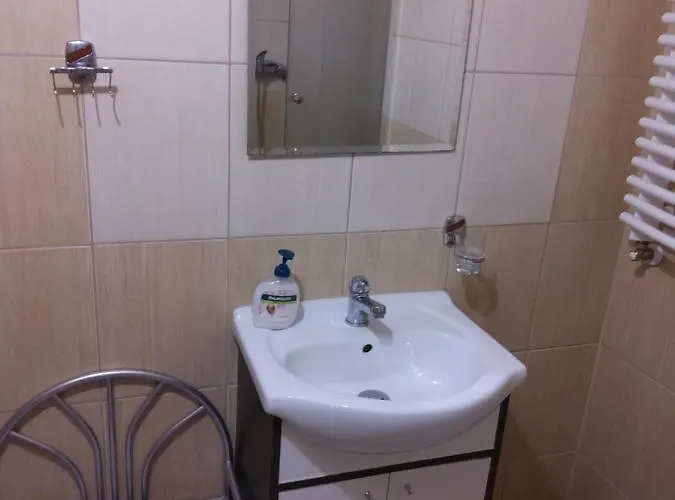 Проживание в семье Goscinne Sobieszow Еленя-Гура