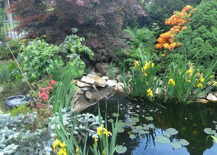 Goscinne Sobieszow Еленя-Гура